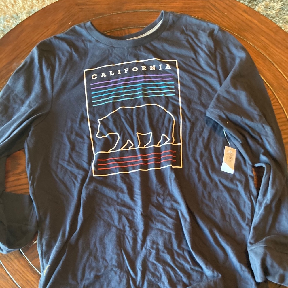 Old Navy men’s shirt